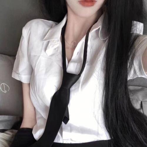 鱼缸里的生活